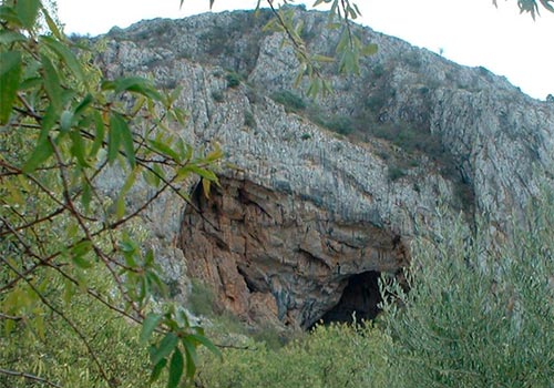 Cueva de las Grajas
